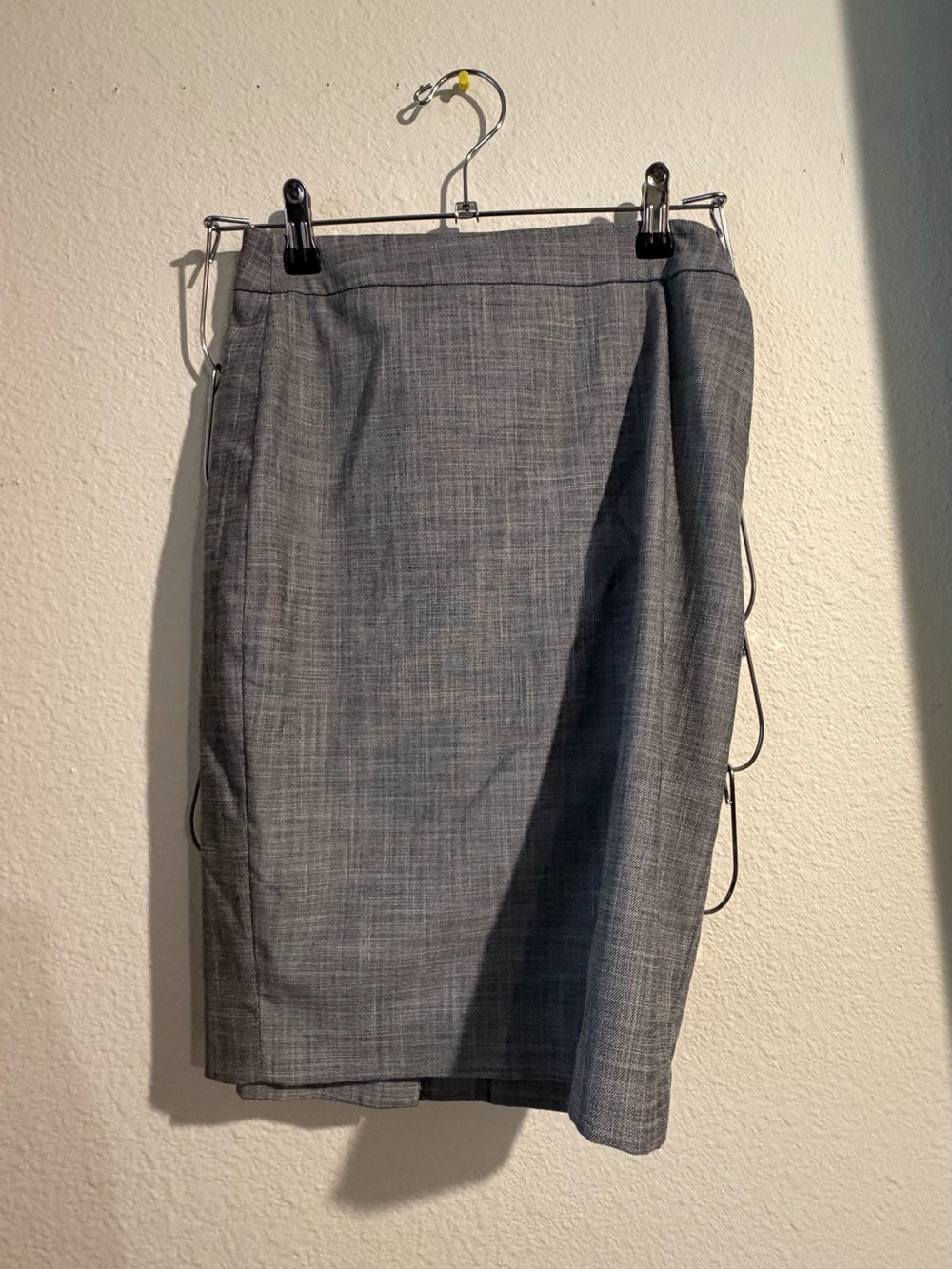 Ann Taylor Grey Plaid Pencil Skirt